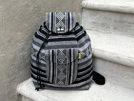 White and Black Stripes Backpack (Mochila)