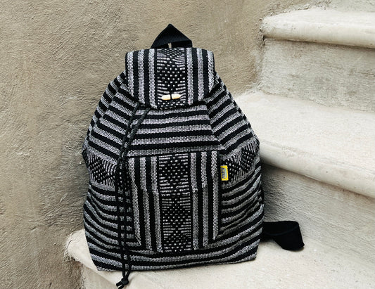 Black and Grey Stripes Backpack (Mochila)